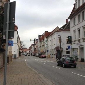 Osnabrück: Tempo 30 auf 700 Metern zu hoher Preis für Unfallreduzierung?