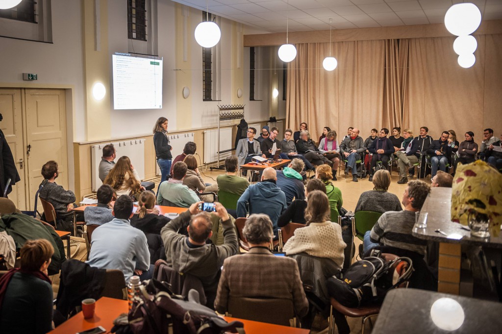 Volksentscheid Fahrrad: Das UnterstützerInnentreffen am 7.1.2015 war sehr gut besucht. Foto: volksentscheid-fahrrad.de