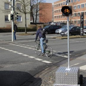 Das "Amber Light" soll Radfahrer vor abbiegenden Fahrzeugen schützen