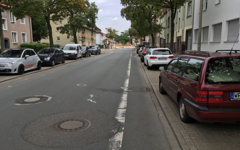 So bringen deutsche Städte Radfahrer in große Gefahr | It started with ...